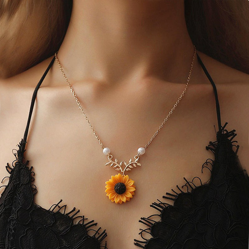 Sunflower Necklaces Vintage