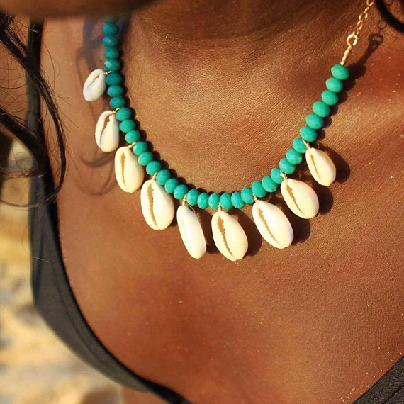 Artilady shell pendant necklace